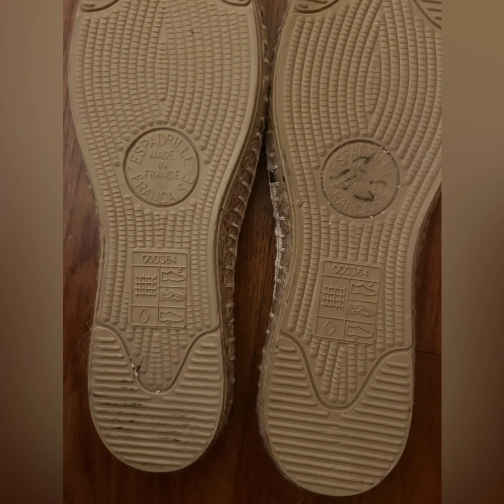 Espadrille Français Women's Sz EU 39 Preppy Cream Navy Blue Striped Espadrilles